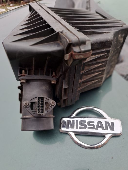 корпус повітряного фільтра 1.5 бензин альмера н16 2,2 ді прімера п12 1