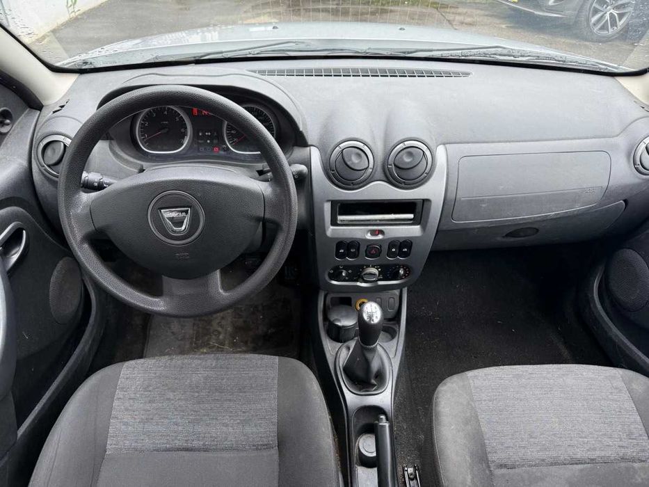 Dacia Duster 1.6