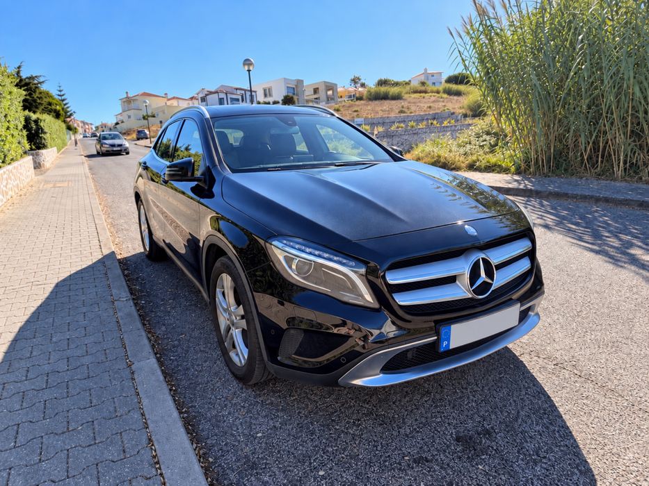 Mercedes-Benz GLA 200 d Automático | 136 cv | 116.000 km | Park Assist