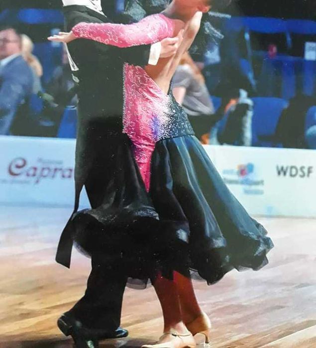 Sukienka-taniec towarzyski