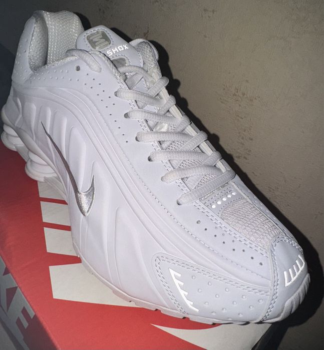 Кросівки Nike Shox R4  40-45 розміри