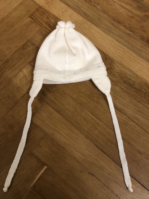 Шапочка весна /осінь для дівчинки 3-6місяців