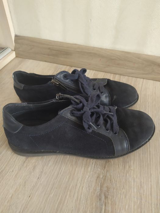 Шкіряні замшиві туфлі