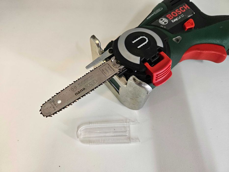 Piła Akumulatorowa BOSCH EasyCut 12 + Akumulator + Ładowarka