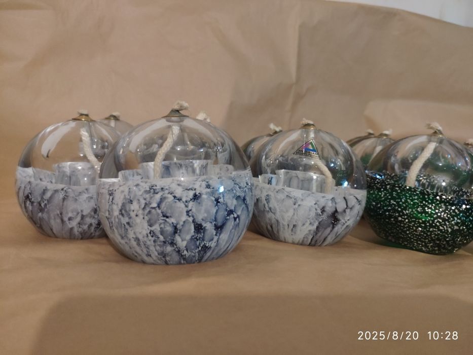 Lampki oliwne / przyciski do papieru