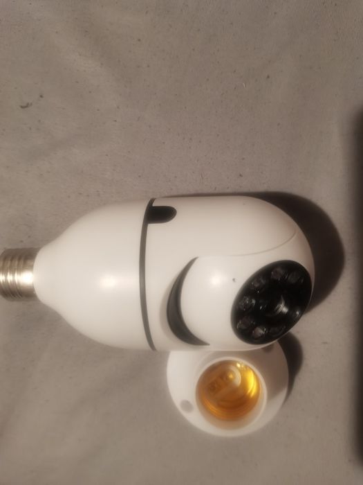 Kamera Wifi do gniazda zarowki