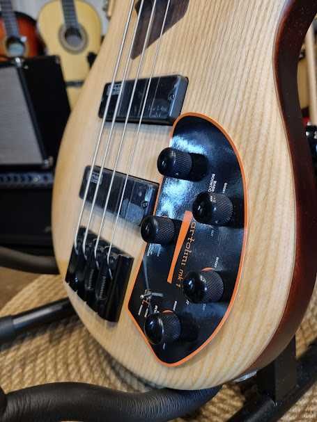 Cort B-4 Element OPN gitara basowa aktywna-pasywna B4 Bartolini MK-1