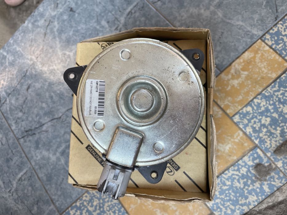 Мотор вентилятора Toyota  RAV4 4 покоління 16363-28150