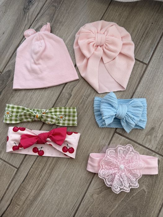 Повʼязочки+шапочки на дівчинку від 3-16 місяців