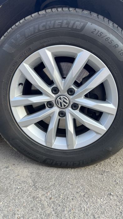Продам Volkswagen Passat 2016