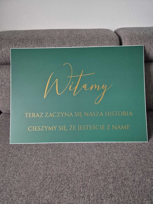 Tablica powitalna, plan stołów zielona butelka