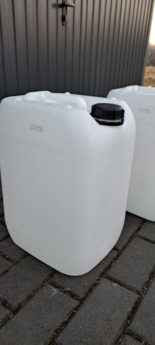 Bańka baniak karnister ma wodę paliwo 20L