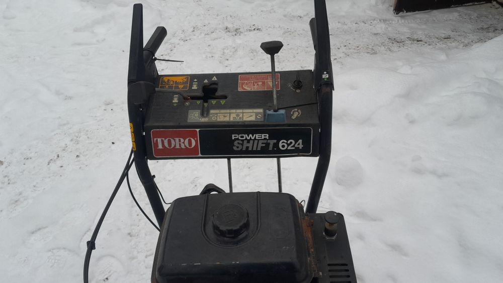 Odśnieżarka Toro power shift 624