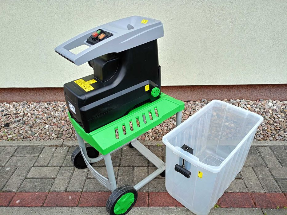 Rozdrabniacz do gałęzi Frezowy 2500 Watt