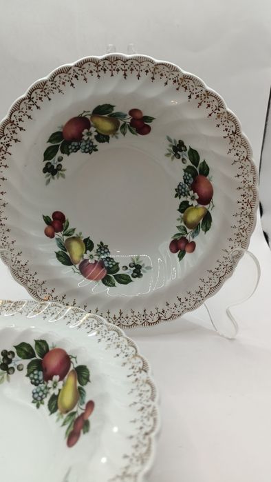 Talerze angielskie owocowy motyw