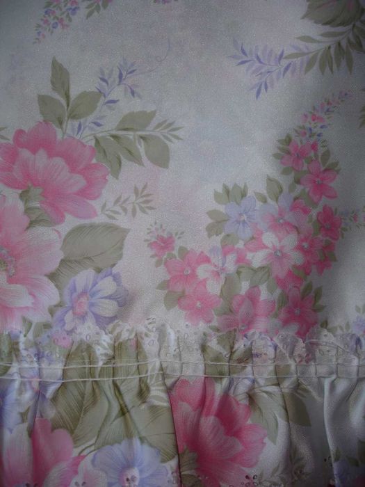 Reposteiros de cortinas e toalhas para camilhas