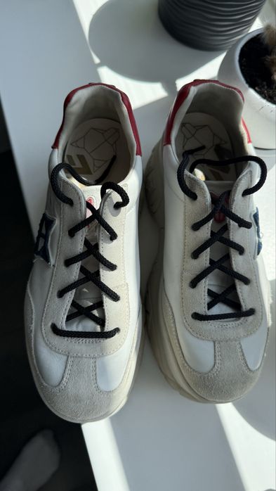 Кросівки Naked Wolfe 37