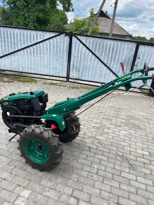 Продам або обмін  мотоблок ZUBR R190