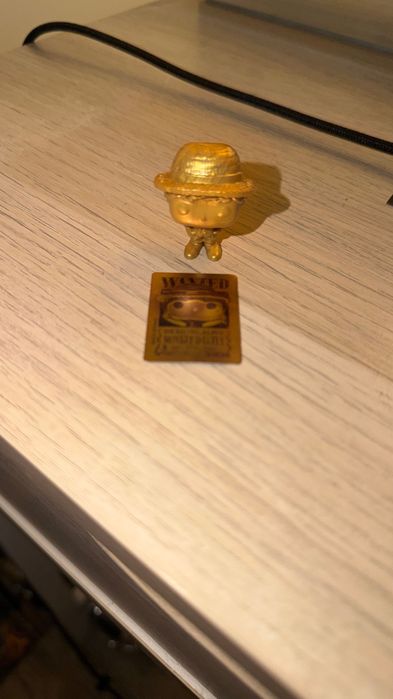 Zabawki I kolekcji kinder