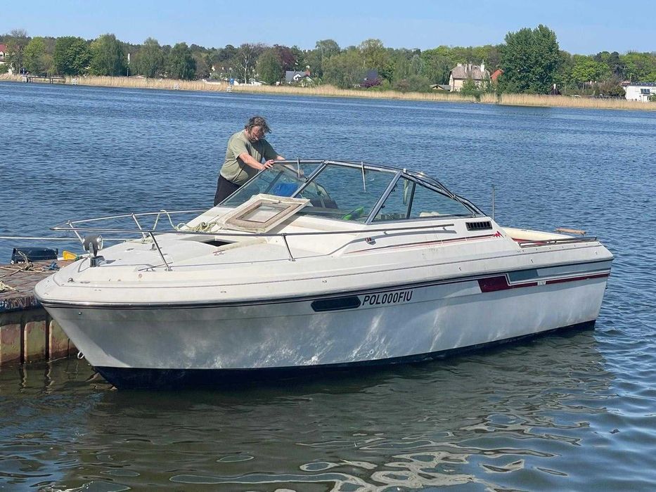 Jacht motorowy kabinowy / Houseboat / Mercedes