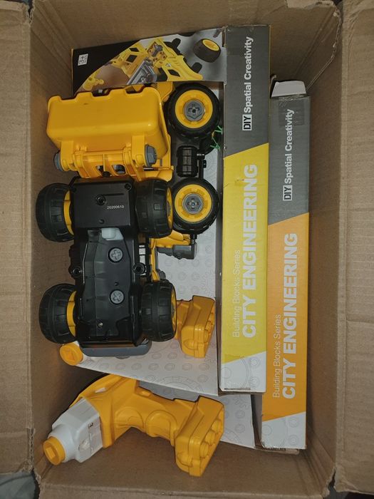 Ігровий набір DIY Spatial Creativity Бетонозмішувач та Екскаватор