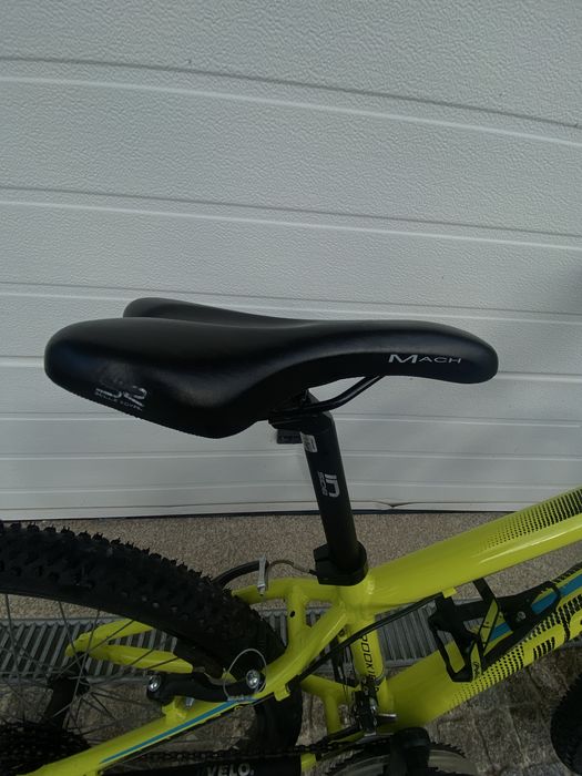 Bicicleta nova sembmuito uso