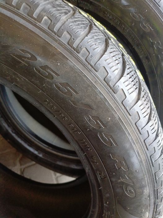 Opony zimowe 255/55/19 Pirelli 2 sztuki