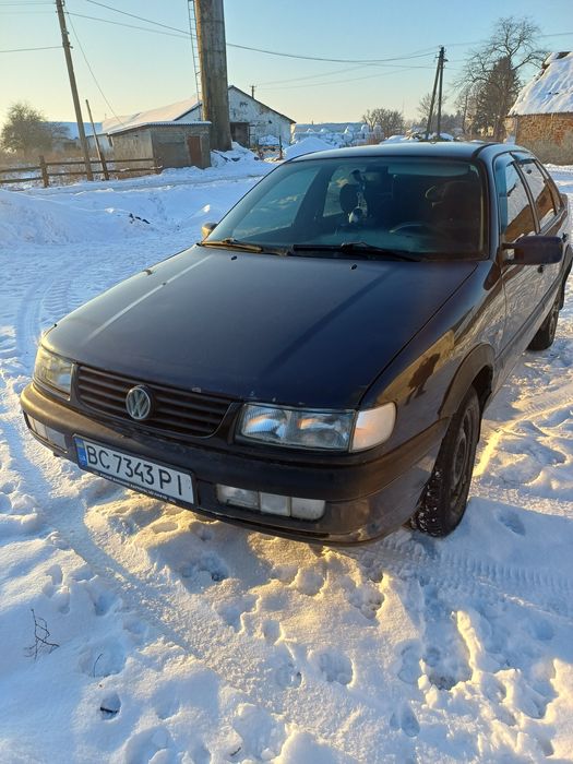 2100,  пасат Б4 газ-бенз