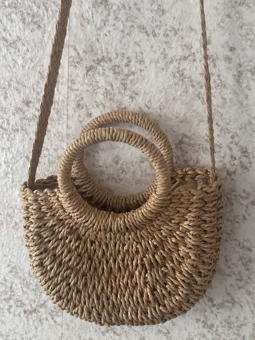 Плетена літня сумка з ручкою