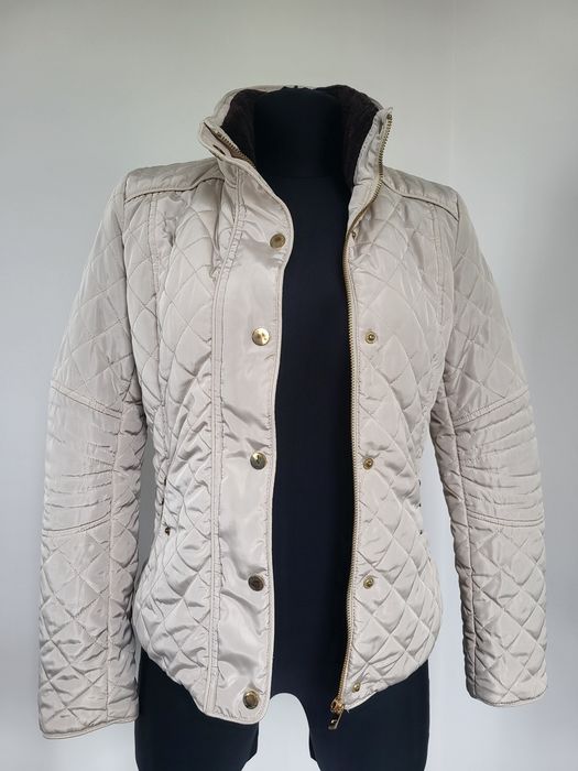 Pikowana kurtka Stradivarius, kremowa, ecru, Rozm S/M, 36/38