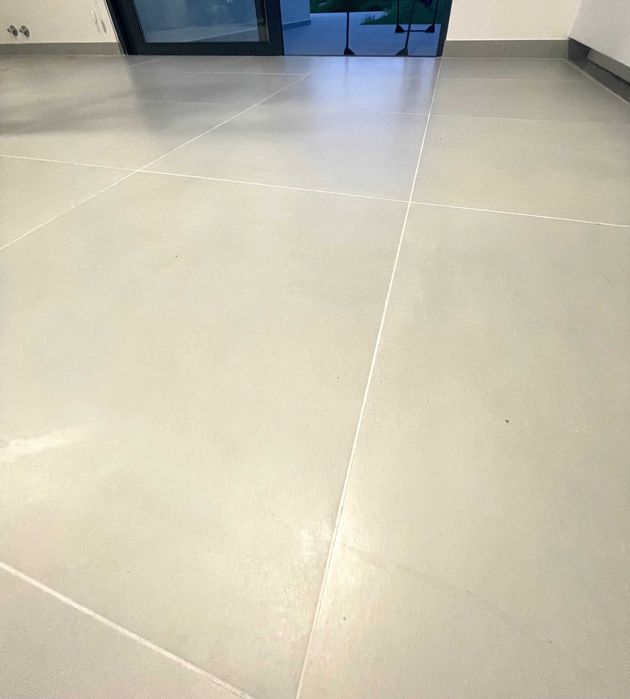 Cerâmico Cinca Essence Light Grey 60x60 interior – 8,3 m²