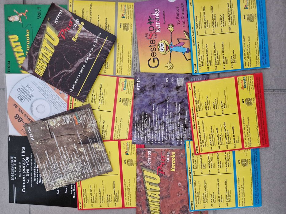 Cds e DVDs de Karaoke