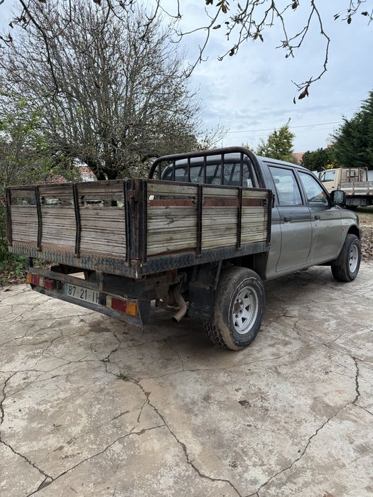 Mitsubishi L200 4x4 ( Com Avaria )