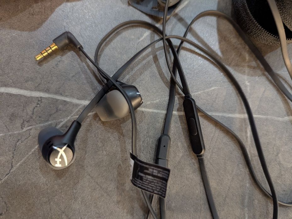 Ігрові навушники HyperX Cloud Earbuds 2