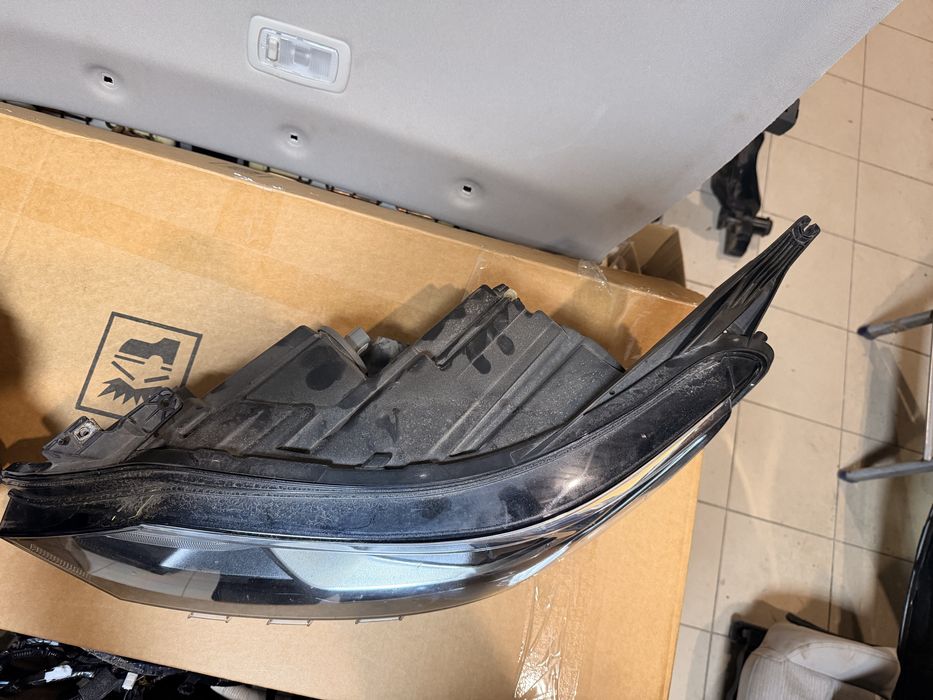 Фара права ліва Chevrolet Equinox 2018 2019 2020 2021 2022 2023рік