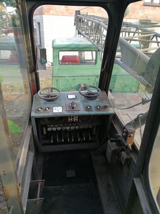 Star 28 żuraw samochodowy