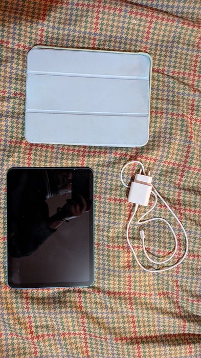 iPad 10th Generation 64gb