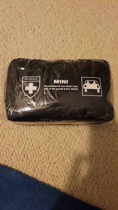 Samochodową torba pierwszej pomocy