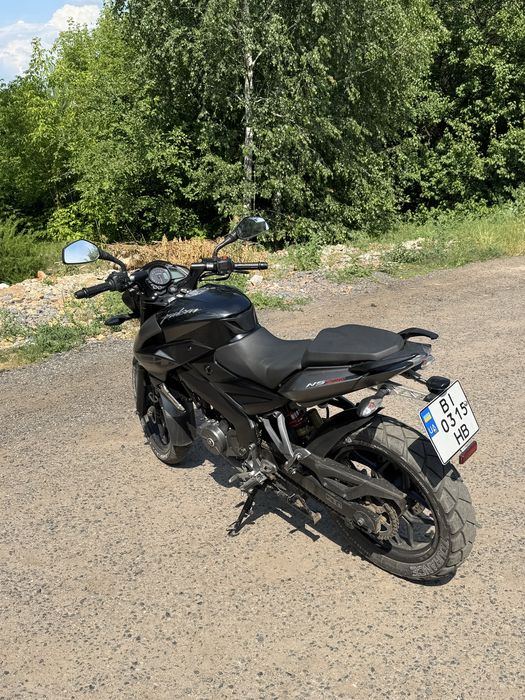 bajaj pulsar ns 200