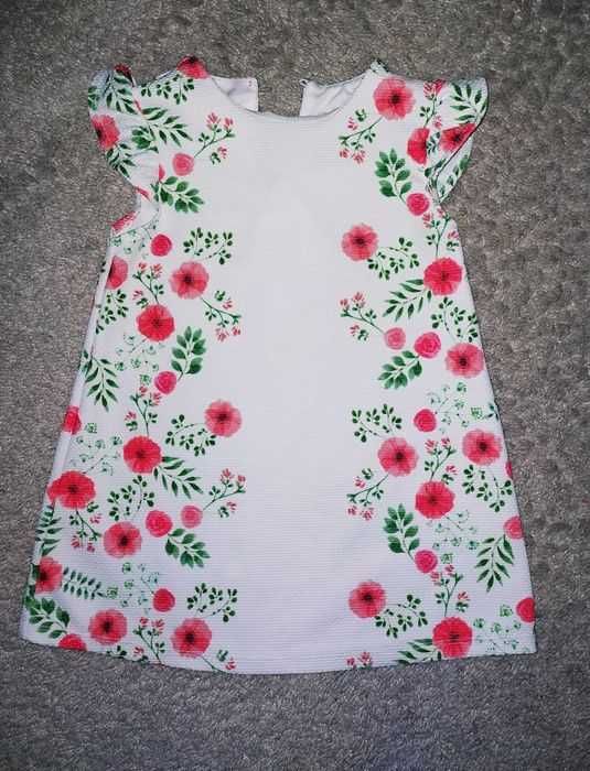 Śliczna sukienka wizytowa 92