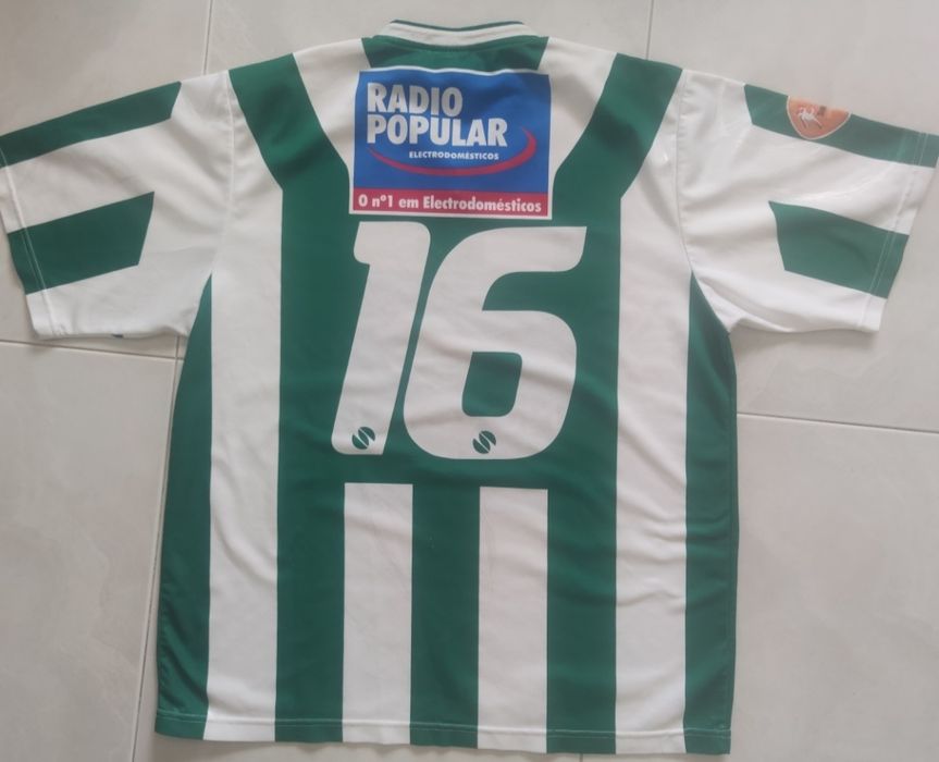 Camisola Vitoria de Setubal e calções