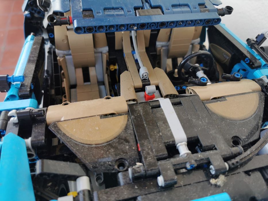 INCOMPLETO!! Lego Bugatti Chiron