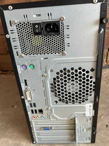 computador fujitsu (tower) P556/E85+
