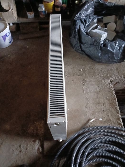 Продам  радиатор отопления