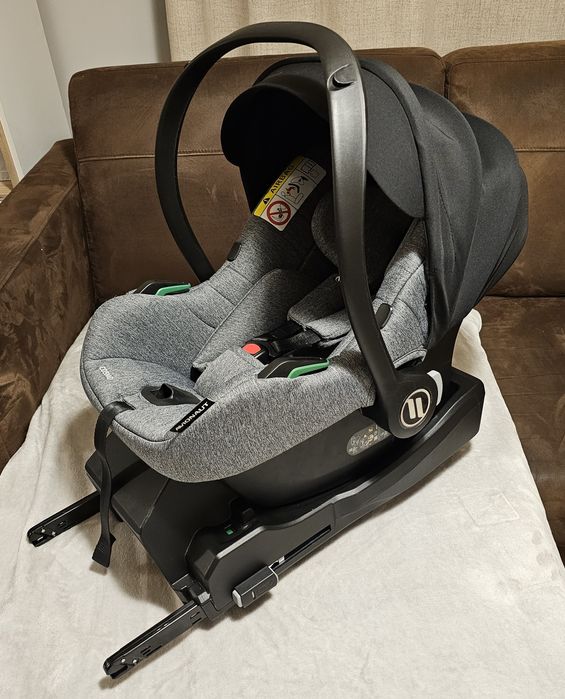Fotelik samochodowy niemowlęcy Avionaut Cosmo 2.0 Smart szary z bazą