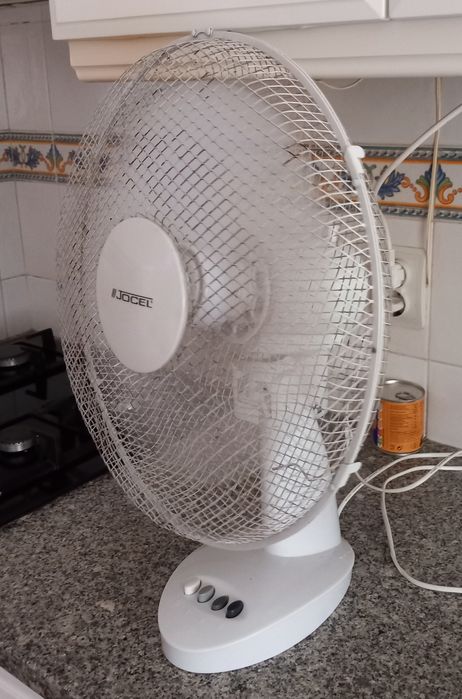 VENTILADOR VENTOINHA PORTÁTIL  DE AR FRIO. Casa Quarto Sala Trabalho Escritório Garagem.
