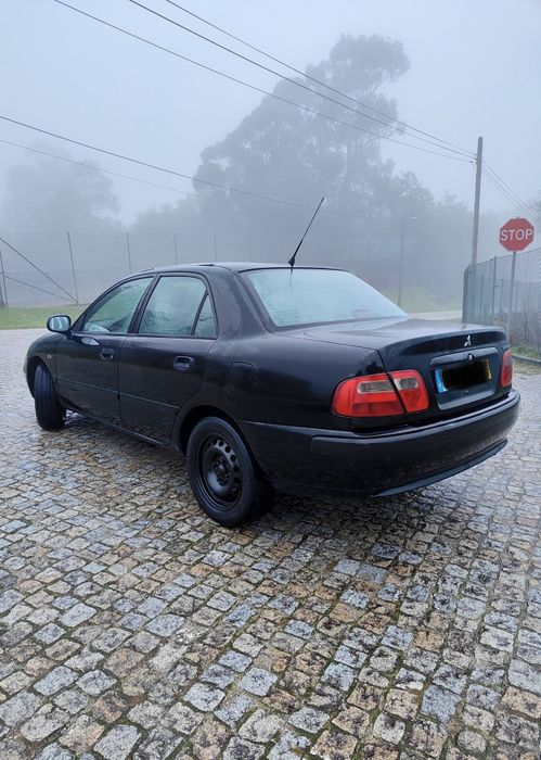 Mitsubishi Carisma 1.3 GLi //pronto a circular