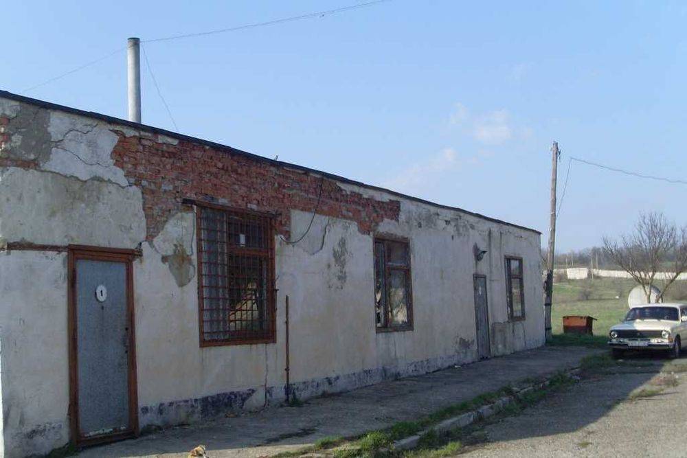 -40% Комплекс під виробництво/склади/гаражі 2258кв.м 3,9га Березівка
