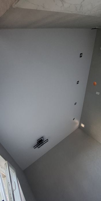 Натяжні стелі будь якої складності