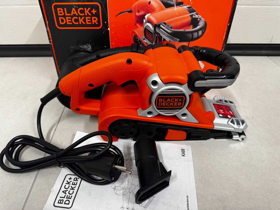 Black & Decker Szlifierka taśmowa KA88 720W czołg